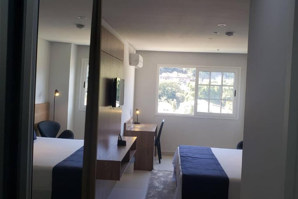 Suite Granja Brasil Alto Padrao Petrópolis Esterno foto